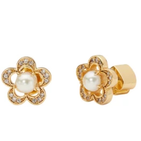kate spade Stencil Scallop Stud Earrings